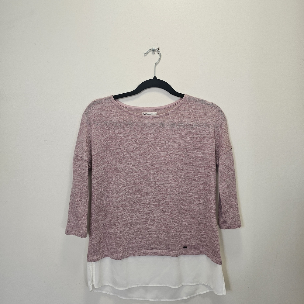 Chic Pink and White Long Sleeve Top